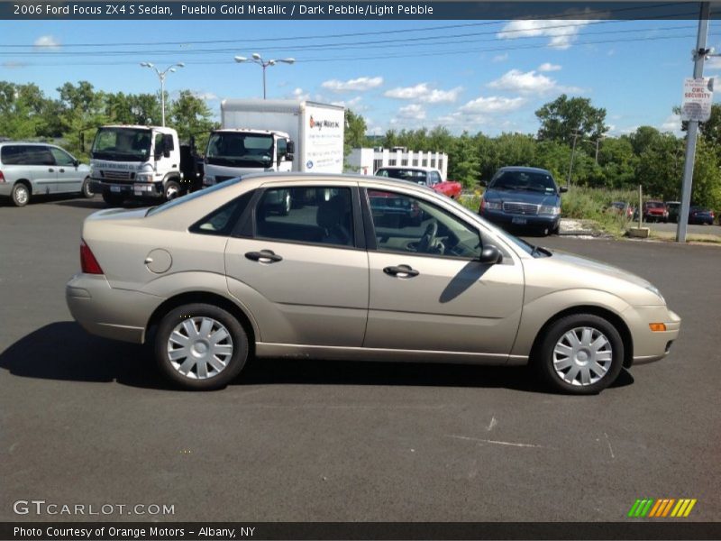 Pueblo Gold Metallic / Dark Pebble/Light Pebble 2006 Ford Focus ZX4 S Sedan