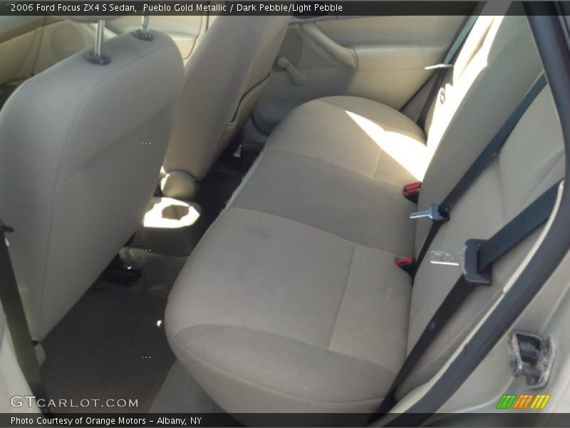 Pueblo Gold Metallic / Dark Pebble/Light Pebble 2006 Ford Focus ZX4 S Sedan