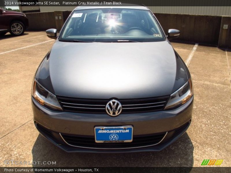 Platinum Gray Metallic / Titan Black 2014 Volkswagen Jetta SE Sedan