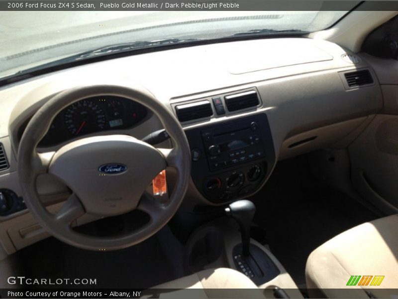 Pueblo Gold Metallic / Dark Pebble/Light Pebble 2006 Ford Focus ZX4 S Sedan
