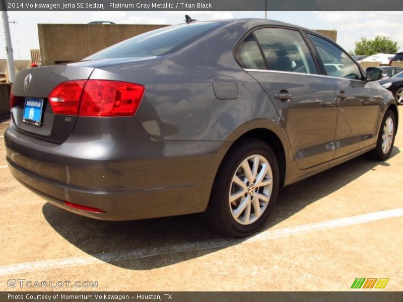 Platinum Gray Metallic / Titan Black 2014 Volkswagen Jetta SE Sedan