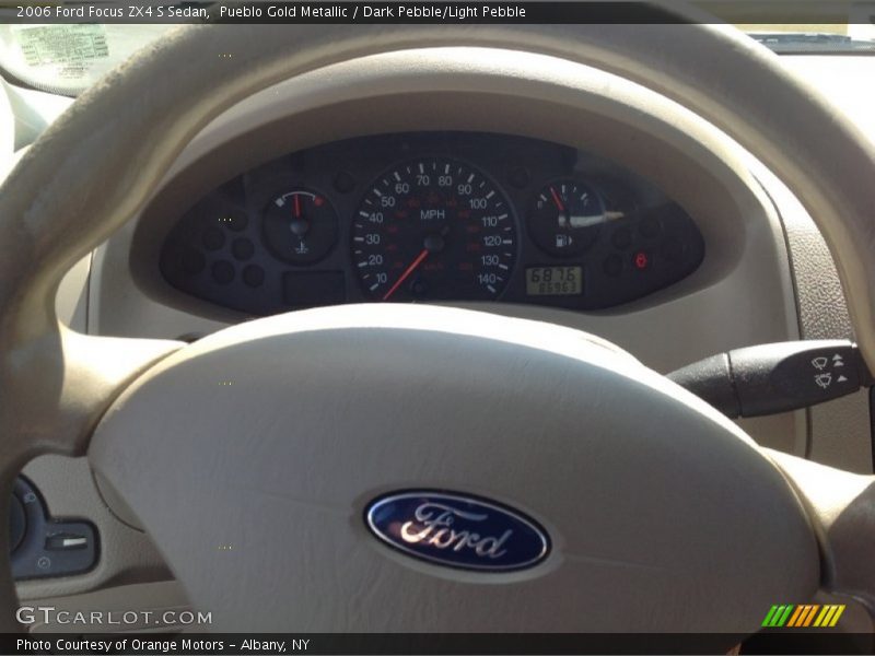 Pueblo Gold Metallic / Dark Pebble/Light Pebble 2006 Ford Focus ZX4 S Sedan