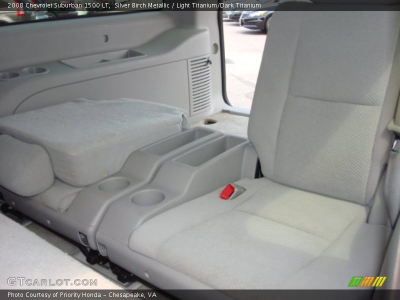 Silver Birch Metallic / Light Titanium/Dark Titanium 2008 Chevrolet Suburban 1500 LT