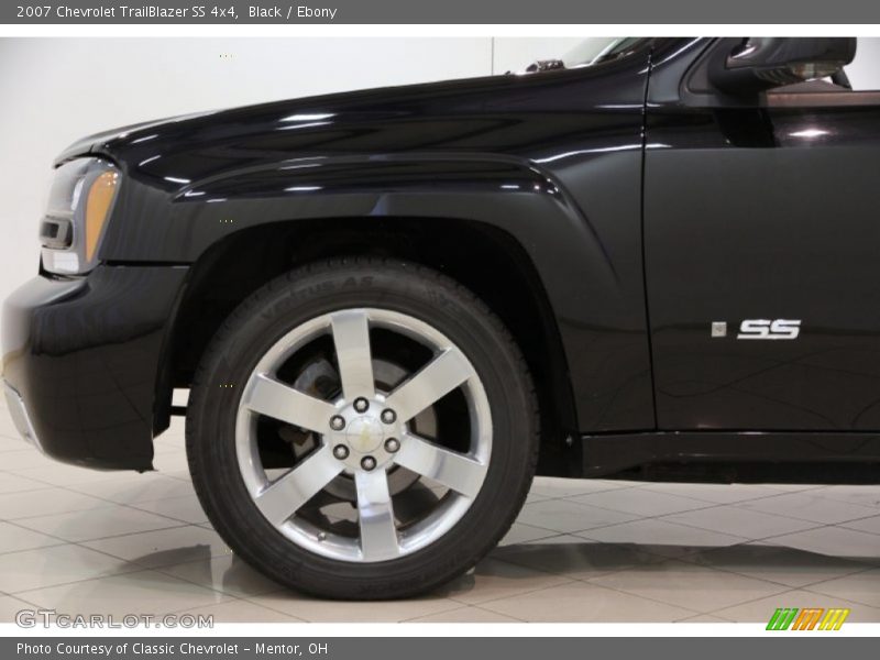 Black / Ebony 2007 Chevrolet TrailBlazer SS 4x4