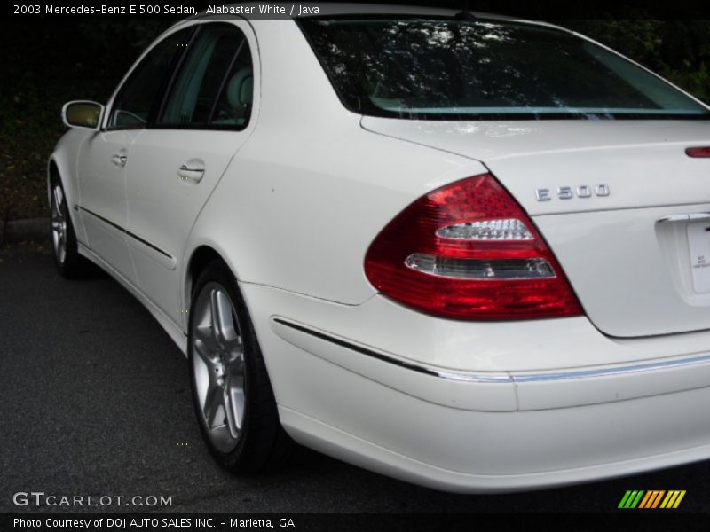 Alabaster White / Java 2003 Mercedes-Benz E 500 Sedan