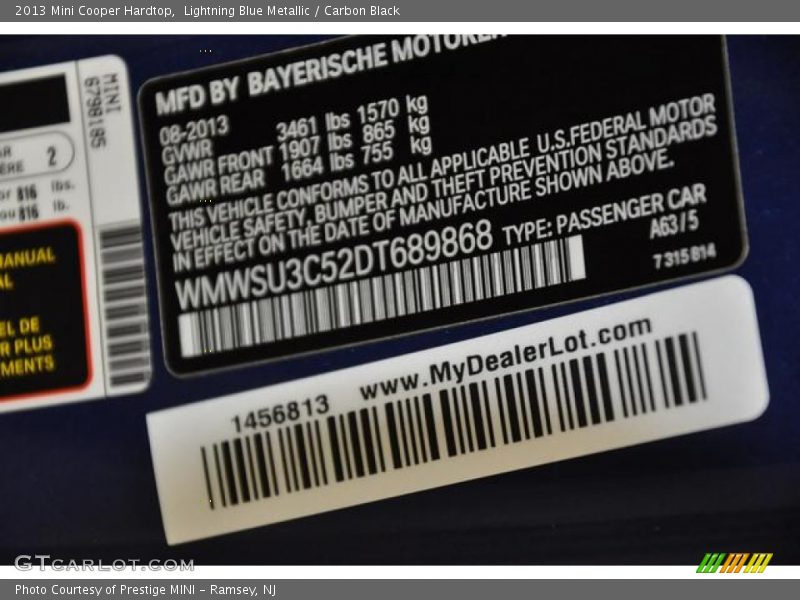 Lightning Blue Metallic / Carbon Black 2013 Mini Cooper Hardtop