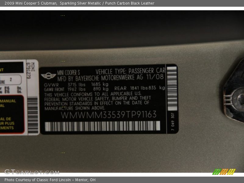 Sparkling Silver Metallic / Punch Carbon Black Leather 2009 Mini Cooper S Clubman