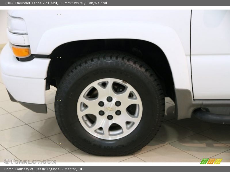 Summit White / Tan/Neutral 2004 Chevrolet Tahoe Z71 4x4