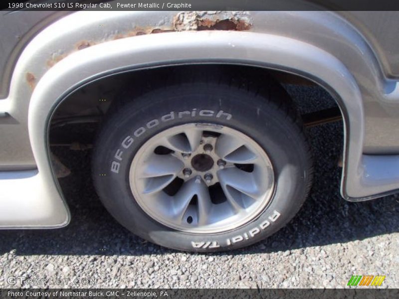 Pewter Metallic / Graphite 1998 Chevrolet S10 LS Regular Cab
