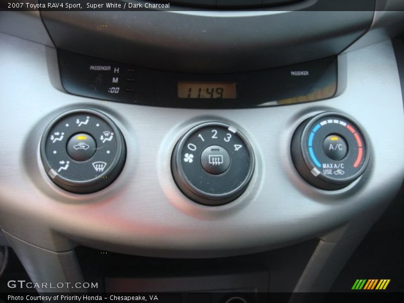 Super White / Dark Charcoal 2007 Toyota RAV4 Sport