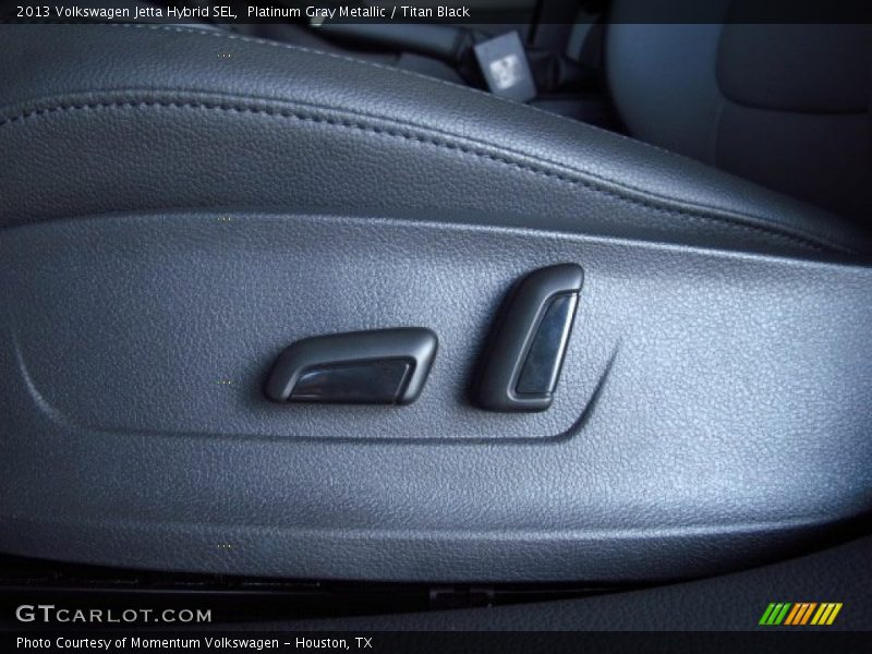 Platinum Gray Metallic / Titan Black 2013 Volkswagen Jetta Hybrid SEL