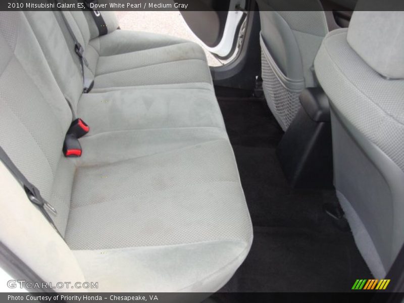 Dover White Pearl / Medium Gray 2010 Mitsubishi Galant ES