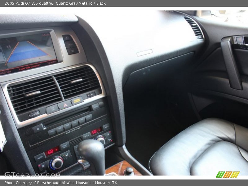 Quartz Grey Metallic / Black 2009 Audi Q7 3.6 quattro
