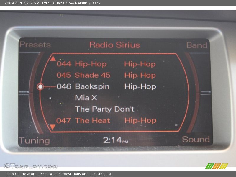 Quartz Grey Metallic / Black 2009 Audi Q7 3.6 quattro