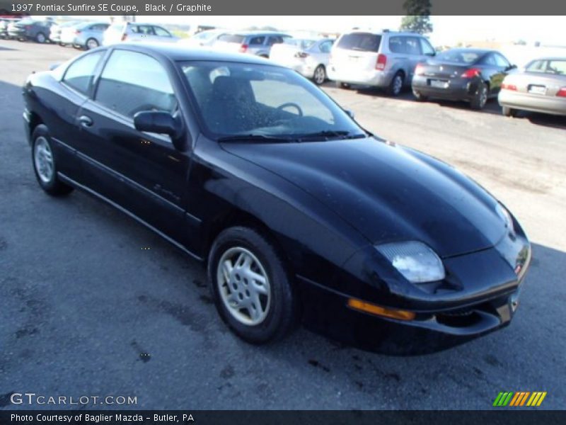Black / Graphite 1997 Pontiac Sunfire SE Coupe