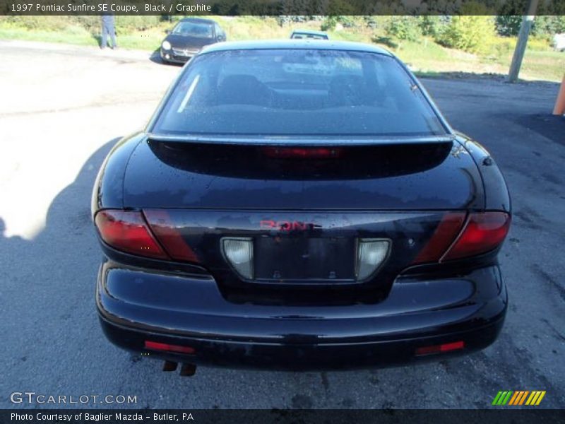 Black / Graphite 1997 Pontiac Sunfire SE Coupe