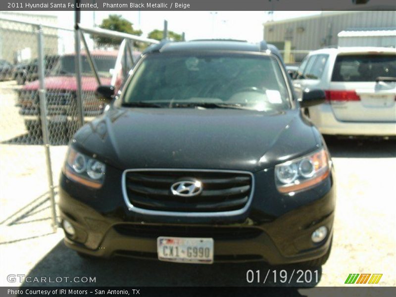 Phantom Black Metallic / Beige 2011 Hyundai Santa Fe Limited