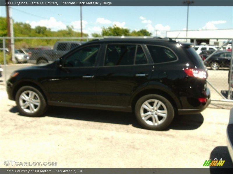 Phantom Black Metallic / Beige 2011 Hyundai Santa Fe Limited