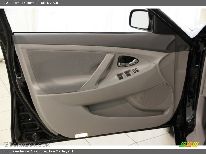 Black / Ash 2011 Toyota Camry LE