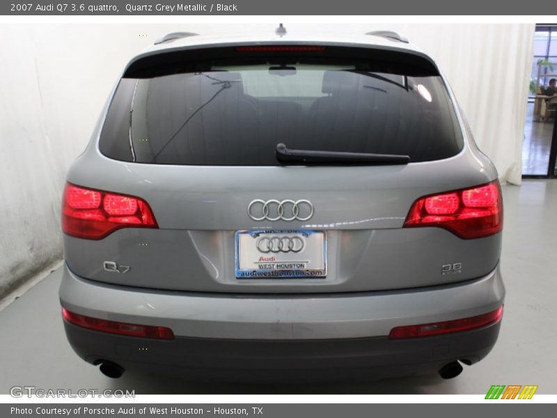 Quartz Grey Metallic / Black 2007 Audi Q7 3.6 quattro