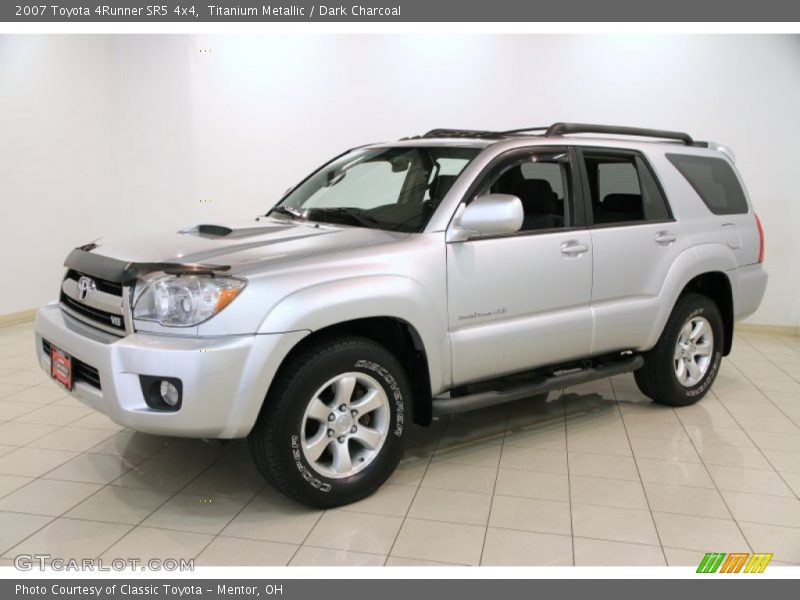 Titanium Metallic / Dark Charcoal 2007 Toyota 4Runner SR5 4x4