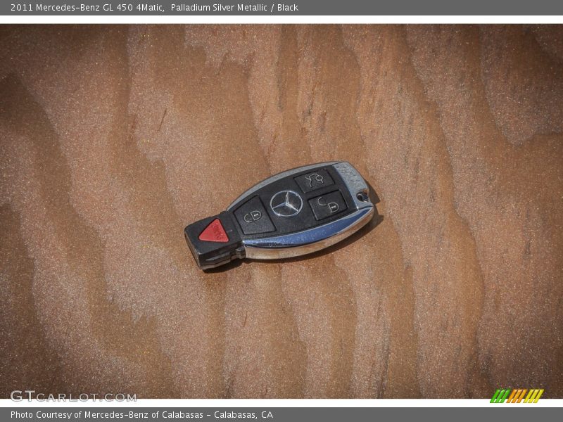 Palladium Silver Metallic / Black 2011 Mercedes-Benz GL 450 4Matic
