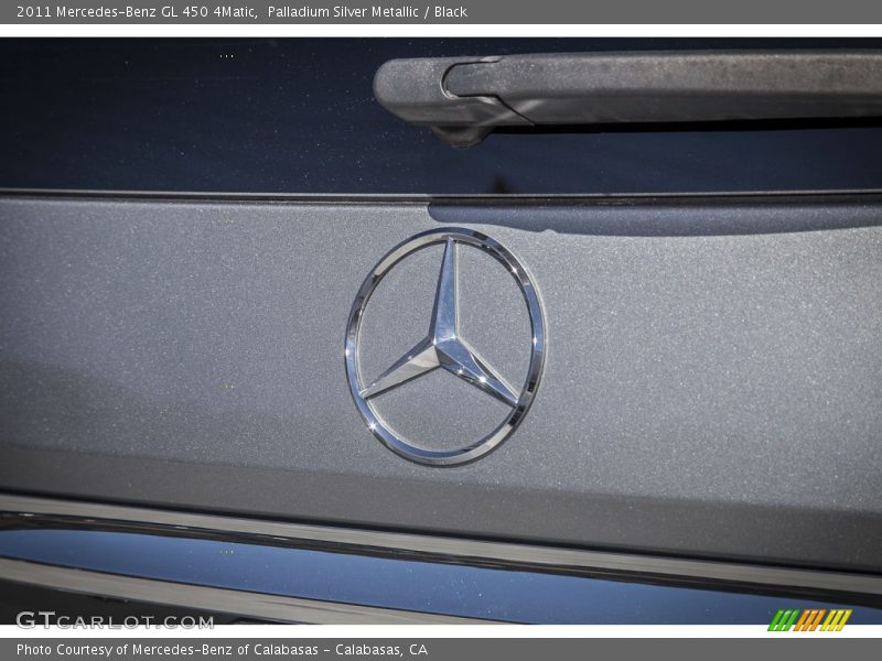 Palladium Silver Metallic / Black 2011 Mercedes-Benz GL 450 4Matic