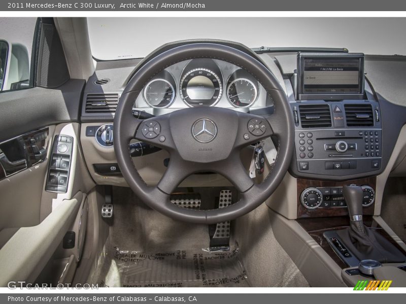 Arctic White / Almond/Mocha 2011 Mercedes-Benz C 300 Luxury