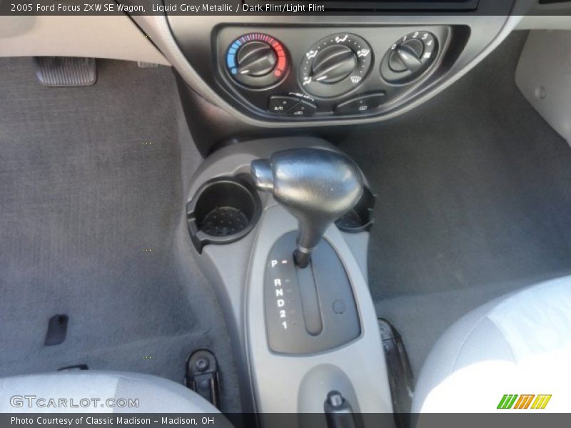 Liquid Grey Metallic / Dark Flint/Light Flint 2005 Ford Focus ZXW SE Wagon