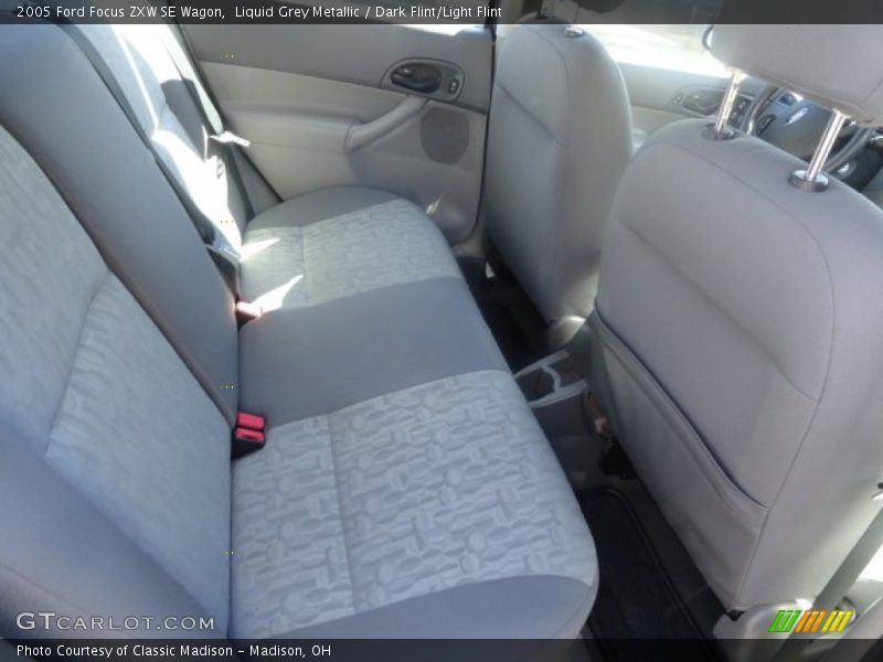 Liquid Grey Metallic / Dark Flint/Light Flint 2005 Ford Focus ZXW SE Wagon