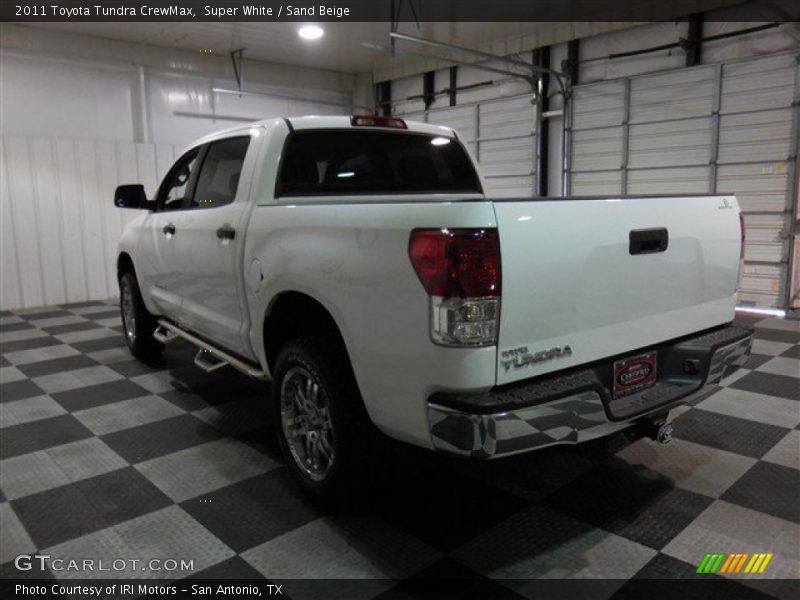 Super White / Sand Beige 2011 Toyota Tundra CrewMax