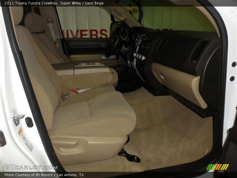 Super White / Sand Beige 2011 Toyota Tundra CrewMax