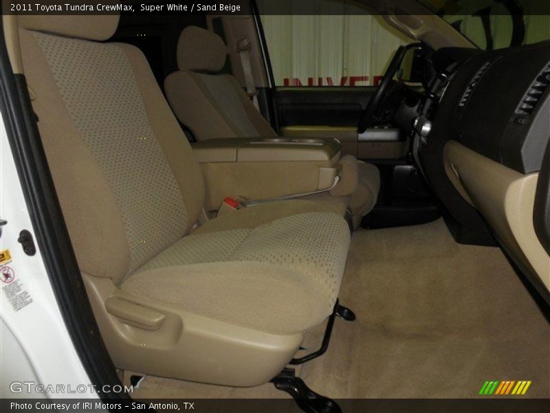 Super White / Sand Beige 2011 Toyota Tundra CrewMax