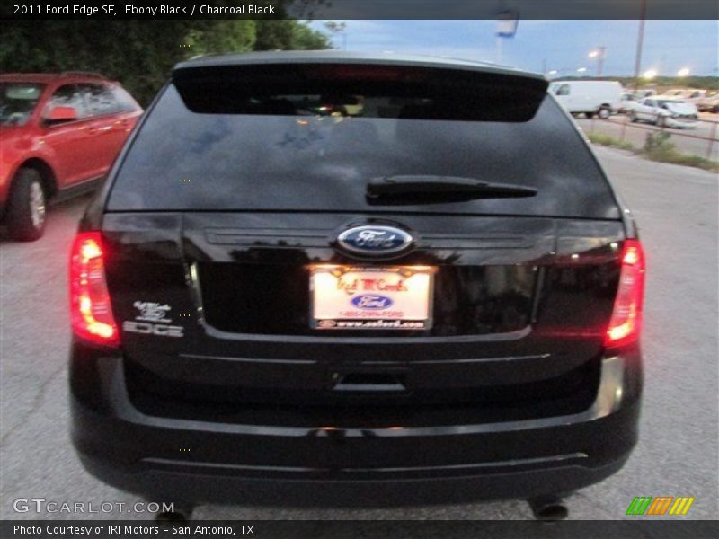 Ebony Black / Charcoal Black 2011 Ford Edge SE