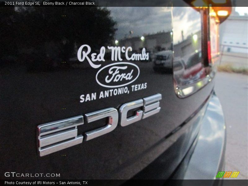 Ebony Black / Charcoal Black 2011 Ford Edge SE