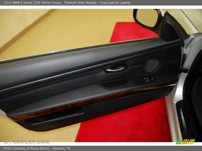 Titanium Silver Metallic / Gray Dakota Leather 2011 BMW 3 Series 328i xDrive Coupe