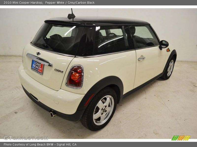 Pepper White / Grey/Carbon Black 2010 Mini Cooper Hardtop