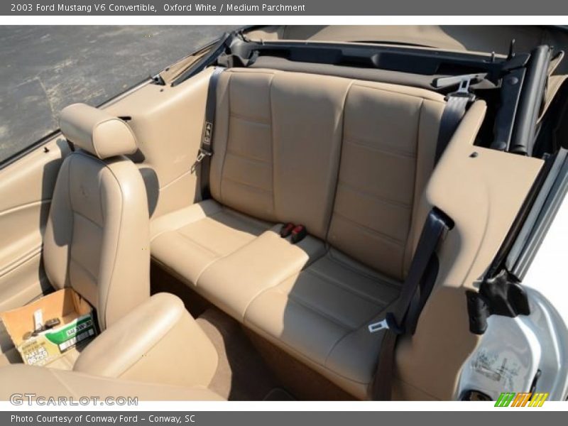 Oxford White / Medium Parchment 2003 Ford Mustang V6 Convertible