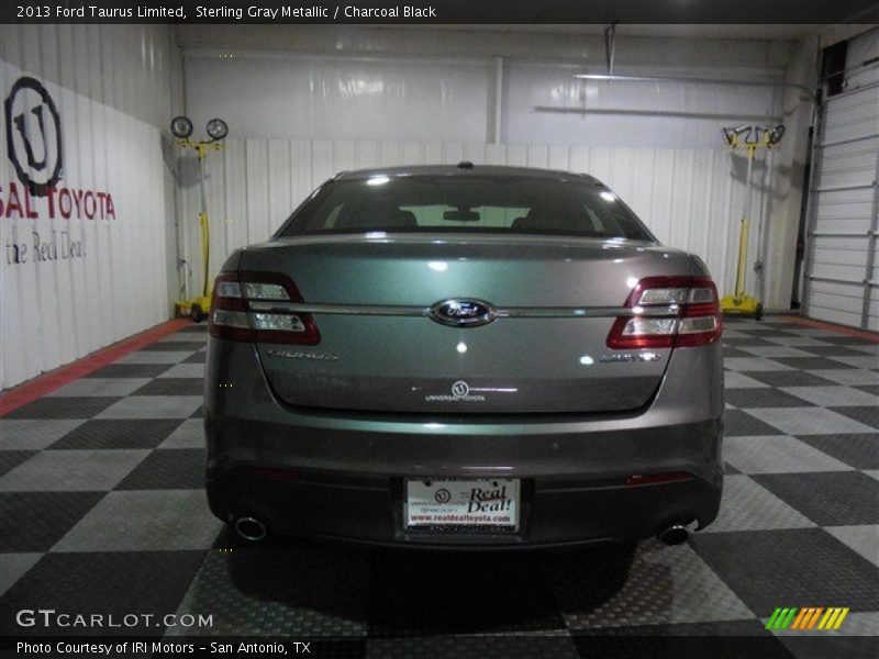 Sterling Gray Metallic / Charcoal Black 2013 Ford Taurus Limited
