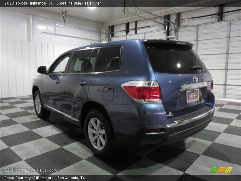 Shoreline Blue Pearl / Ash 2013 Toyota Highlander V6