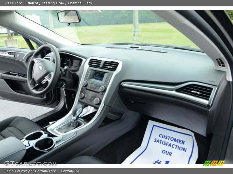 Sterling Gray / Charcoal Black 2014 Ford Fusion SE