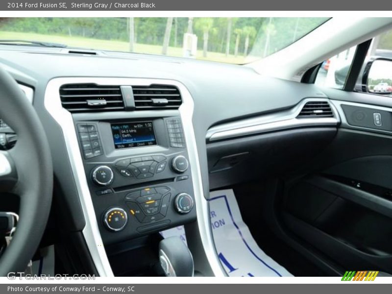 Sterling Gray / Charcoal Black 2014 Ford Fusion SE