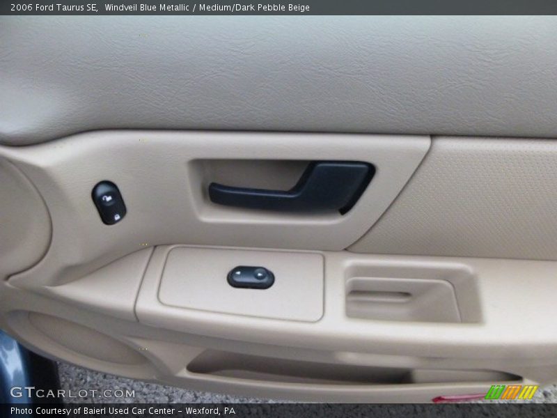 Windveil Blue Metallic / Medium/Dark Pebble Beige 2006 Ford Taurus SE