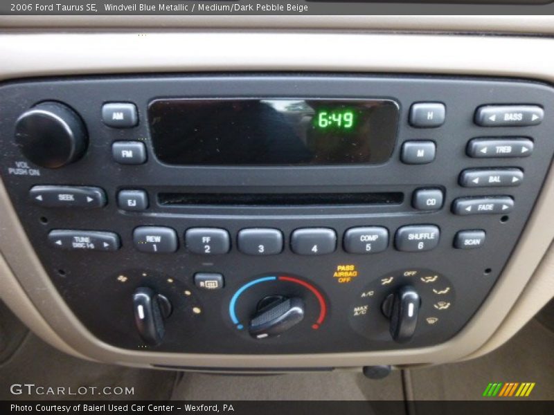 Windveil Blue Metallic / Medium/Dark Pebble Beige 2006 Ford Taurus SE