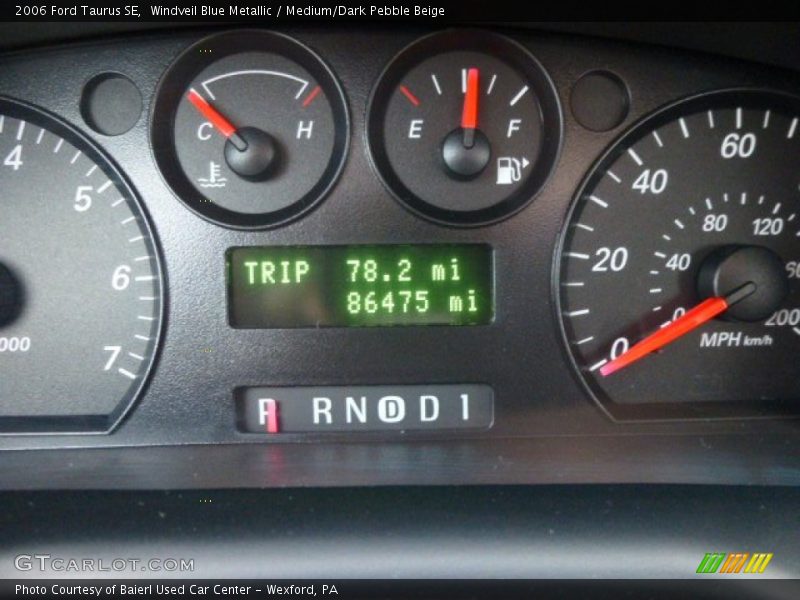 Windveil Blue Metallic / Medium/Dark Pebble Beige 2006 Ford Taurus SE