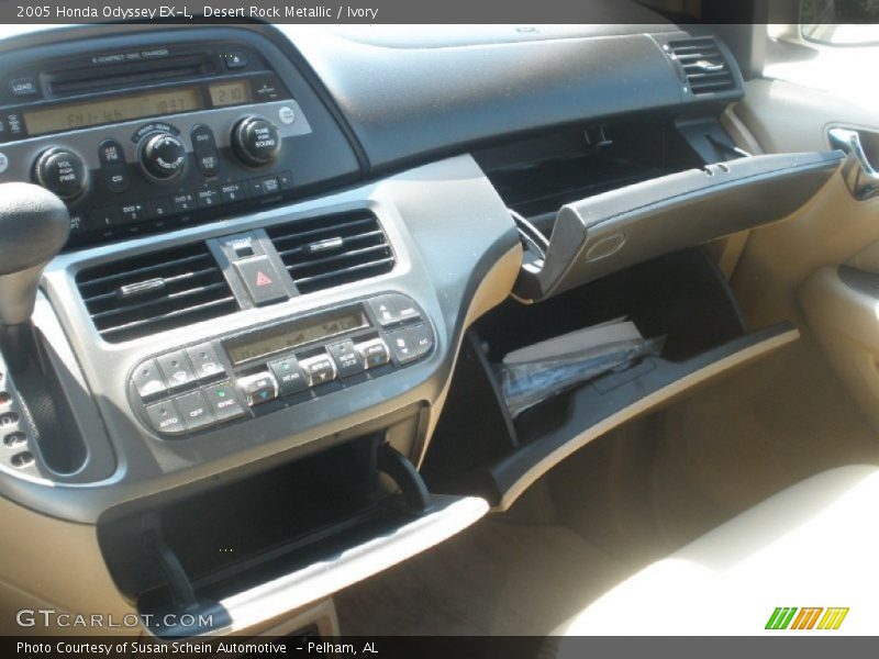 Desert Rock Metallic / Ivory 2005 Honda Odyssey EX-L