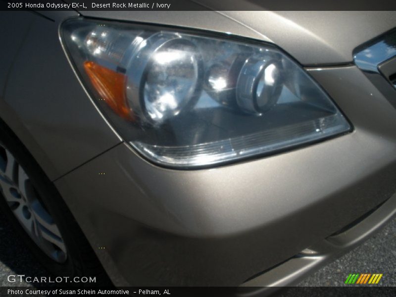Desert Rock Metallic / Ivory 2005 Honda Odyssey EX-L