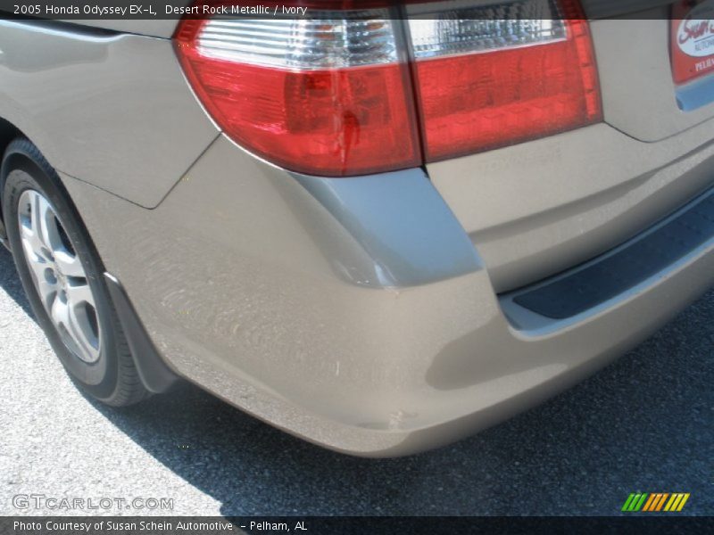 Desert Rock Metallic / Ivory 2005 Honda Odyssey EX-L