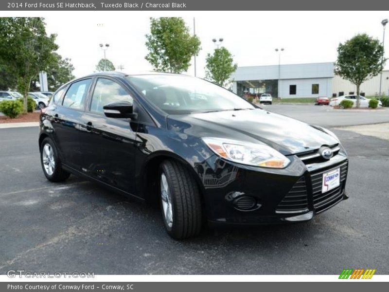 Tuxedo Black / Charcoal Black 2014 Ford Focus SE Hatchback