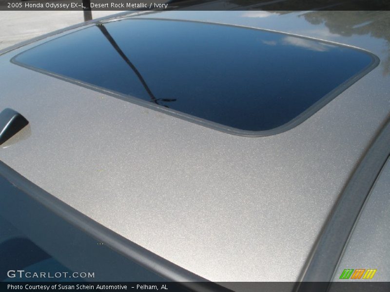 Desert Rock Metallic / Ivory 2005 Honda Odyssey EX-L